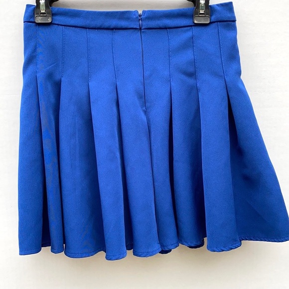 Princess Polly size 6 pleated mini tennis skirt - Picture 3 of 8